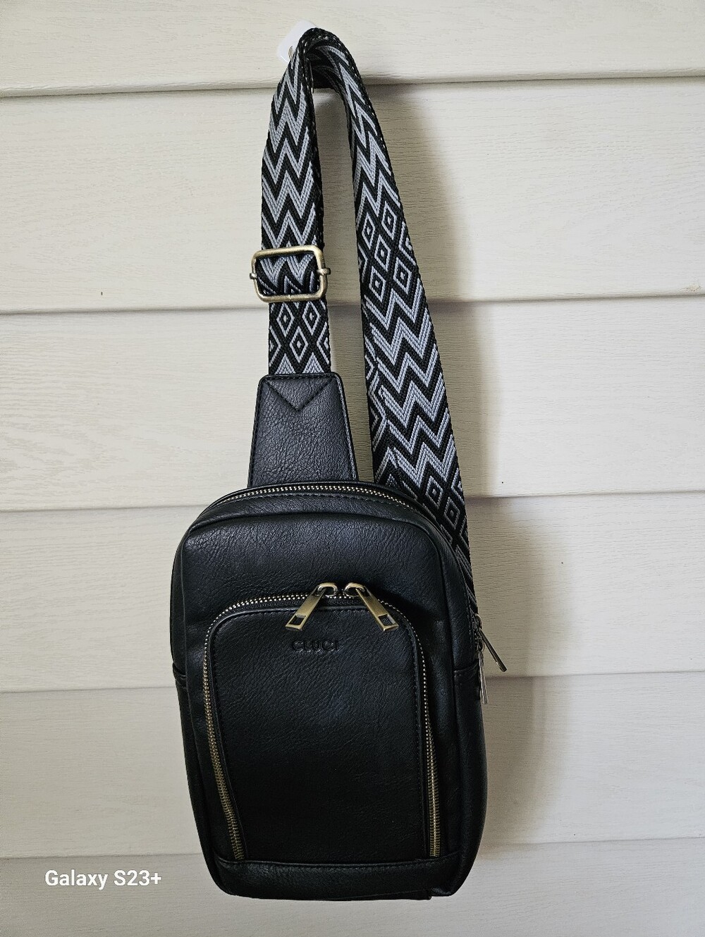Cluci Black Leather Sling Bag with Patterned Strap